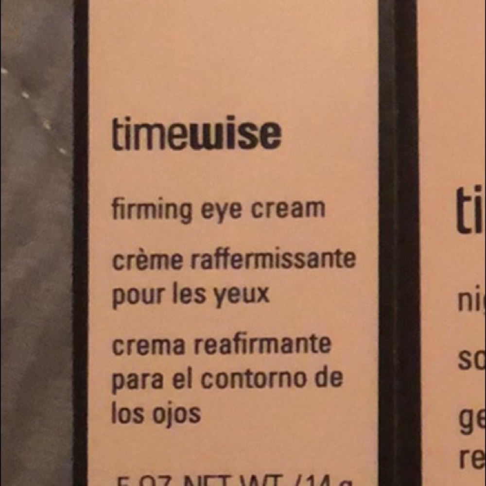 Firming eye cream